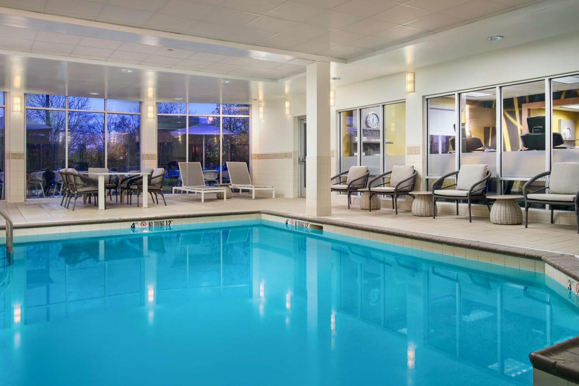 Hilton Garden Inn Schaumburg Esterno foto